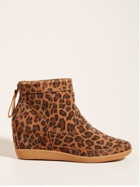 Shoe The Bear x Anthropologie Emmy Lou Wedge Boots in Brown Leopard Print